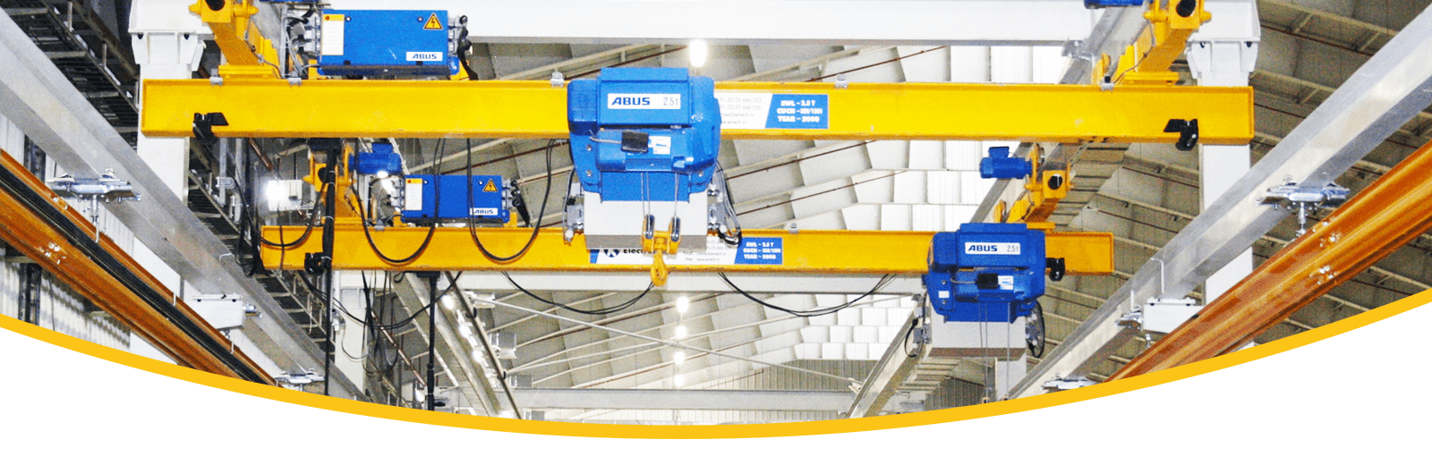 Underslung Crane | Manufacturer & Supplier in Dubai | Emech